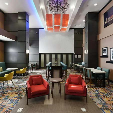Hampton Inn And Suites Tulsa Central-3